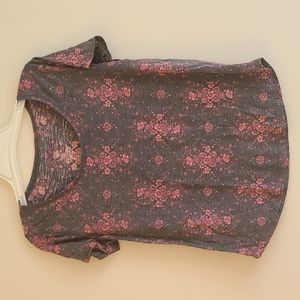 Mudd L Gray and Pink Floral Tee